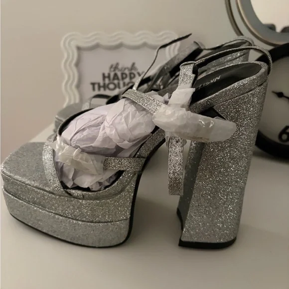 Brand New Nasty Gal Silver Platform Heels SZ 10 - Picture 9 of 9